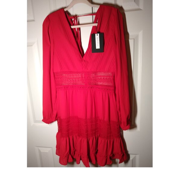 NWT! Layered with love Dress ONLY $59! RETAIL $178! With lace  Sz L Red color - Picture 1 of 7